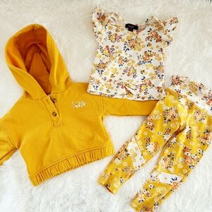 Nicole Miller Sports Set